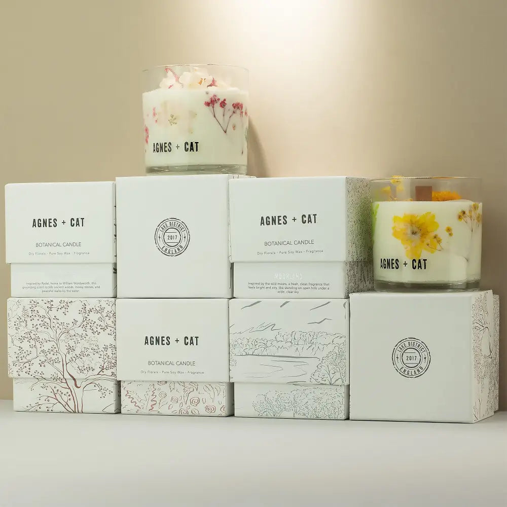 Candela Botanica in Cera di Soia Agnes & Cat - Rydal Oudh - Agnes + Cat Botanical Soy Wax Candles