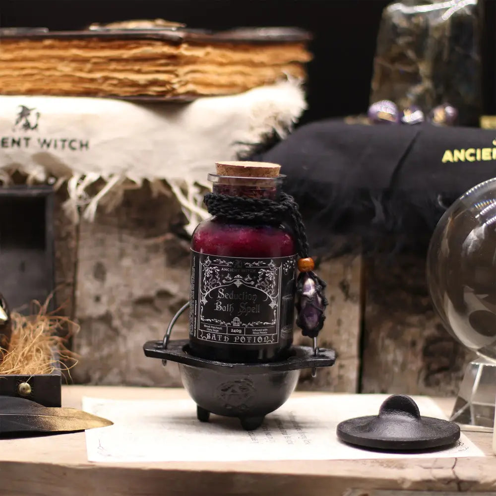 Pozione da Bagno Stregoneria Antica & Amuleto in Ametista – Seduzione - Ancient Witch Bath Spell Potions
