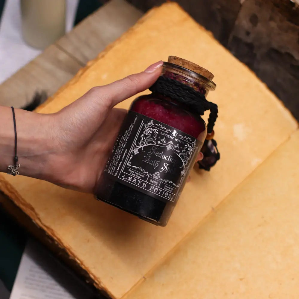 Pozione da Bagno Stregoneria Antica & Amuleto in Ametista – Seduzione - Ancient Witch Bath Spell Potions