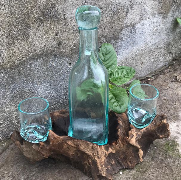 Bicchiere vetro soffiato su legno - Set da whisky - Essenze del Bottegaio