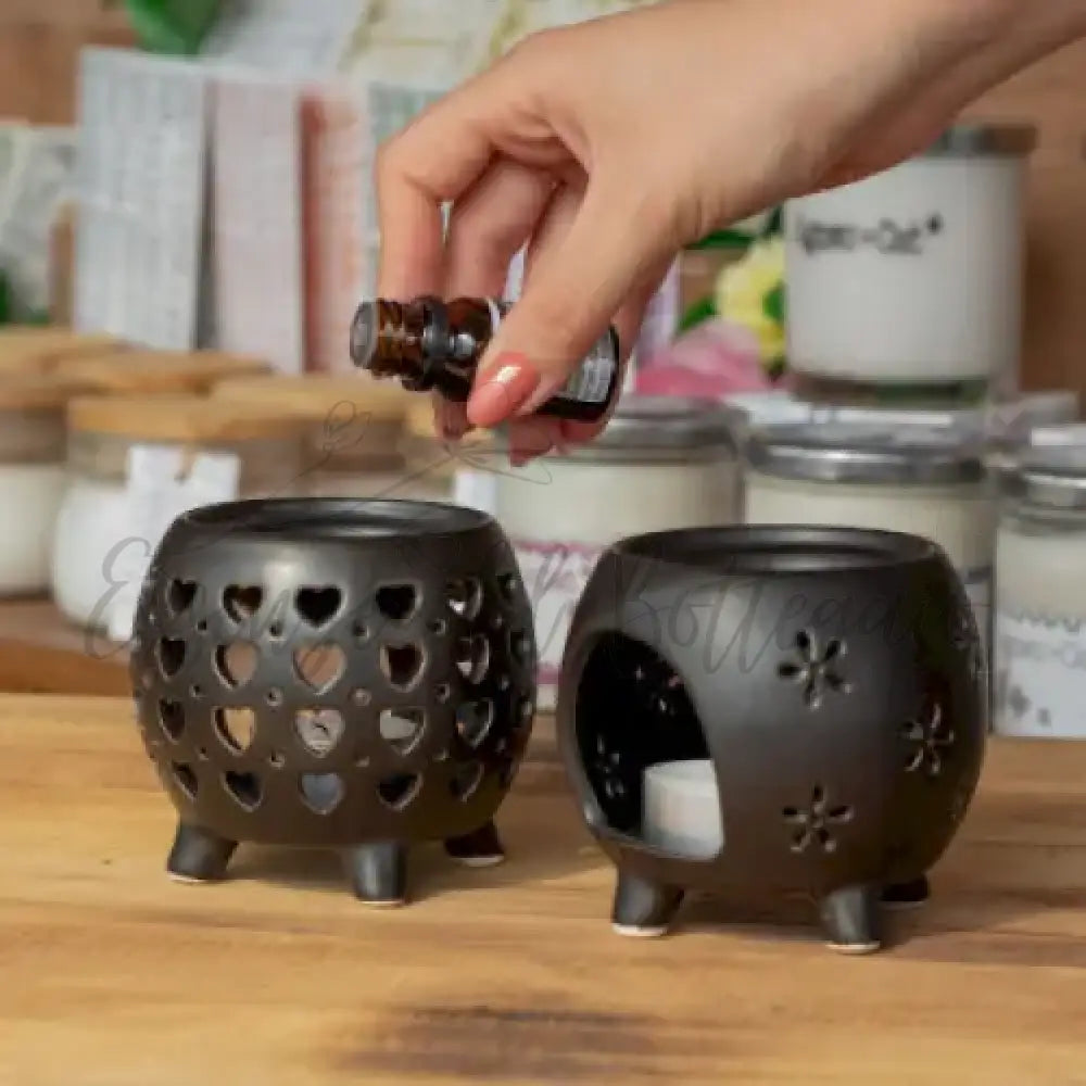 Brucia Essenze - Vaso Cuori - Nero Opaco - Floral & Cauldron Oil Burners