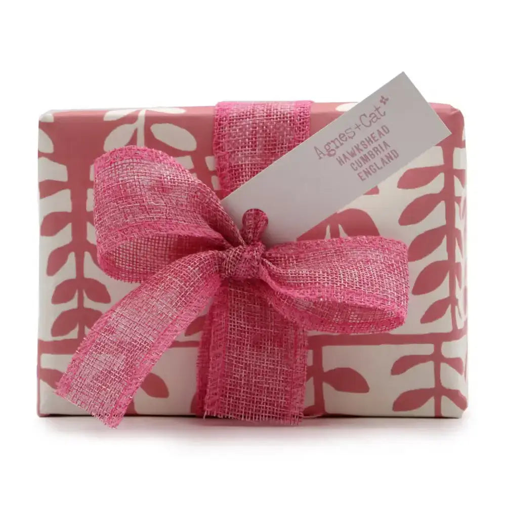 Confezione regalo - Caffè e noce (candela) + peonie