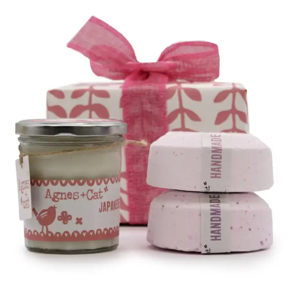 Confezione regalo - Caffè e noce (candela) + peonie