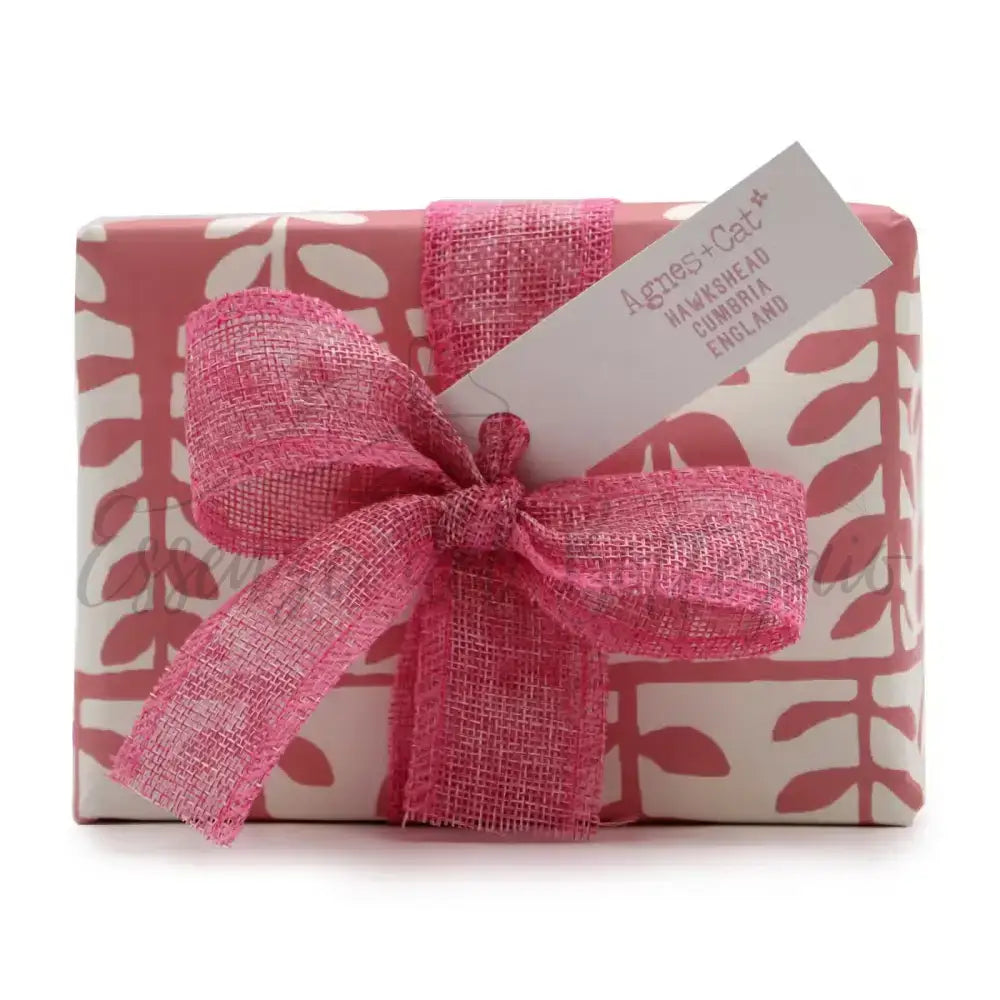 Confezione regalo - Caffè e noce (candela) + peonie