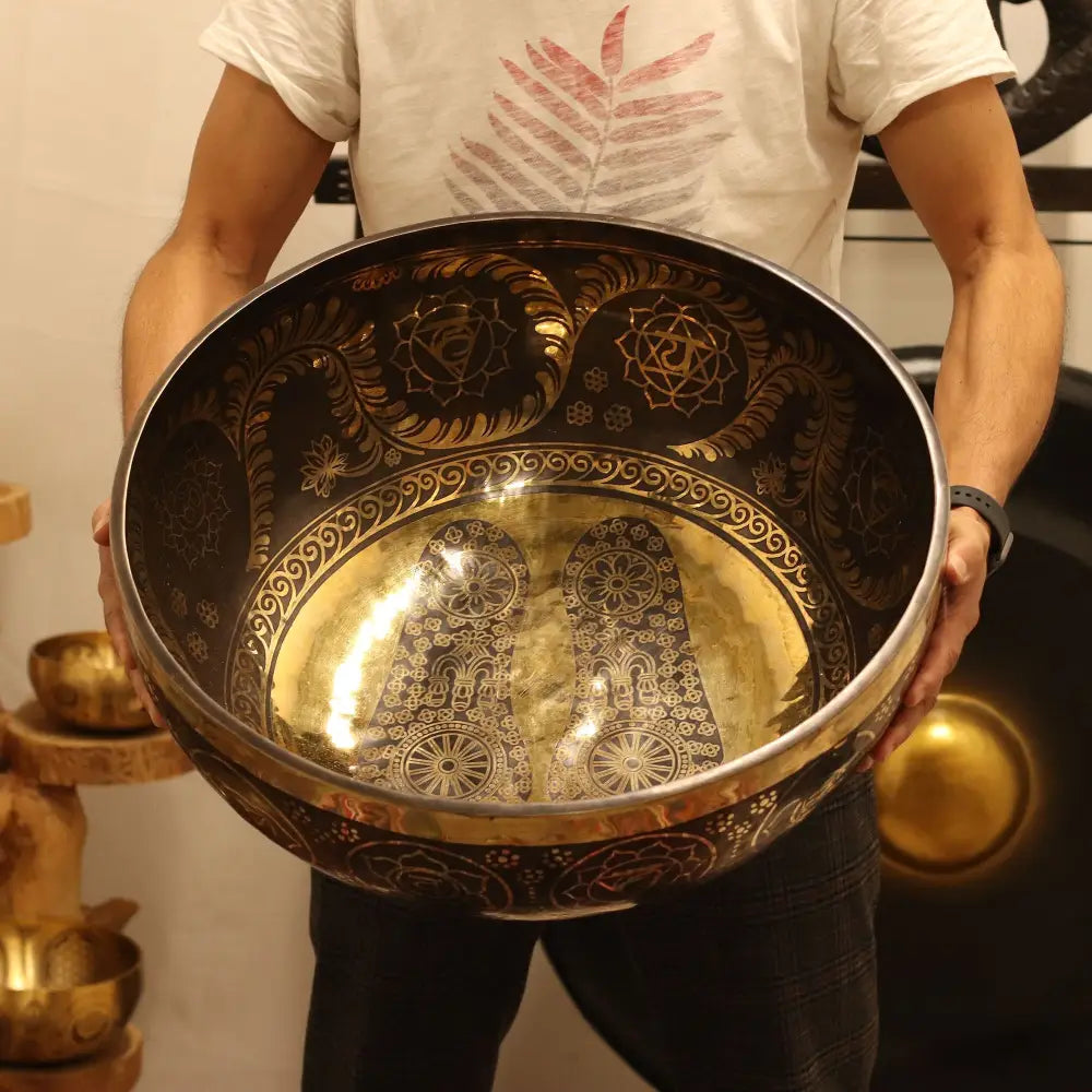 Engraved - Huge Vibrational Feet Standing Bowl - 50x20cm - Tibetan Singing Bowls