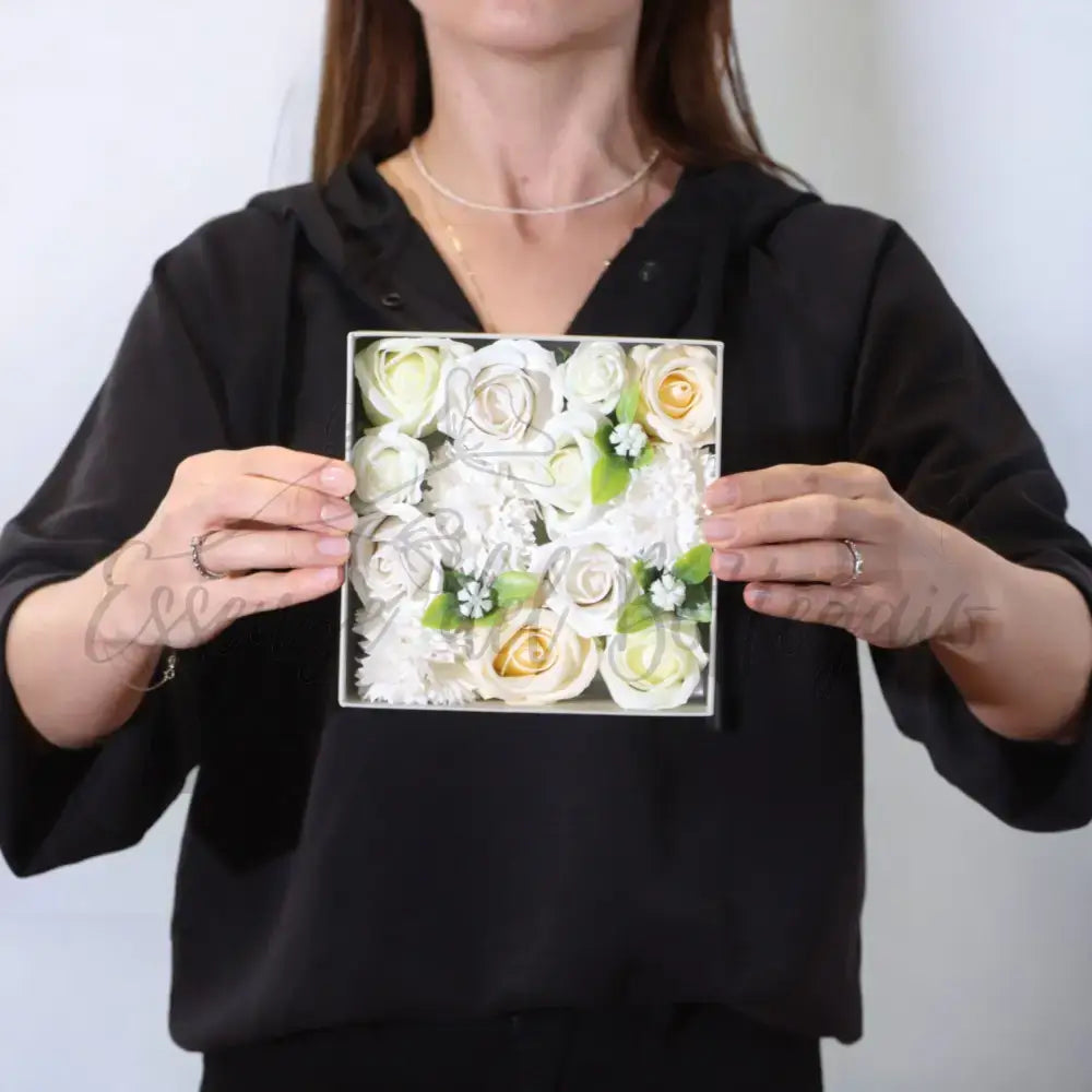 Fiori di Sapone Bianco & Avorio - Nozze - Conf. Quadrata - Soap Flowers Gift Boxes