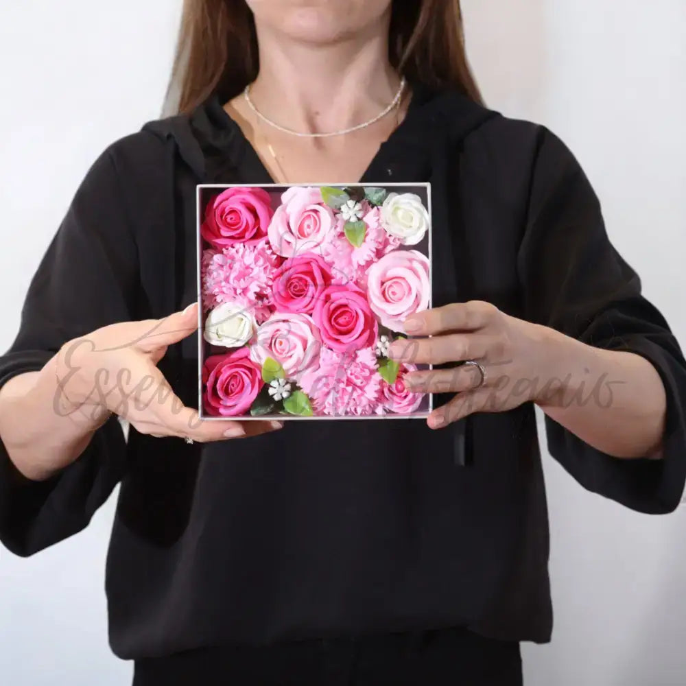 Fiori di Sapone Rosa - Nascita - Conf. Quadrata - Soap Flowers Gift Boxes