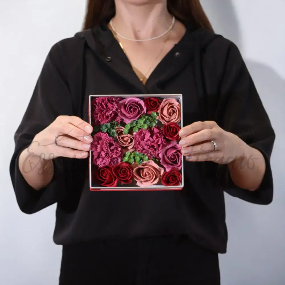 Fiori di Sapone Rose Vintage - Conf. Quadrata - Soap Flowers Gift Boxes