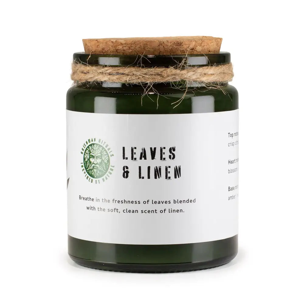 Candela di Soia con Stoppino in Legno – Foglie e Lino - Greenman Rituals Woodwick Soy Candles