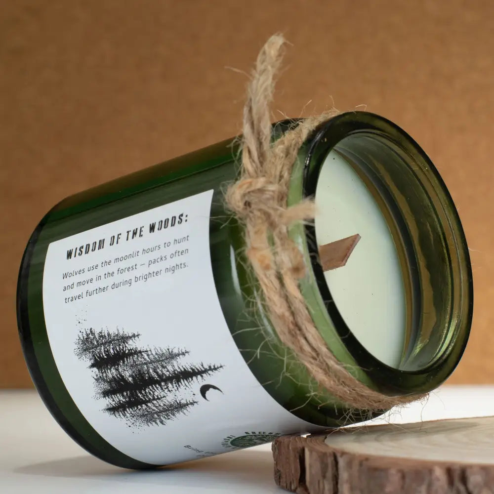 Candela di Soia con Stoppino in Legno – Luna del Lupo - Greenman Rituals Woodwick Soy Candles