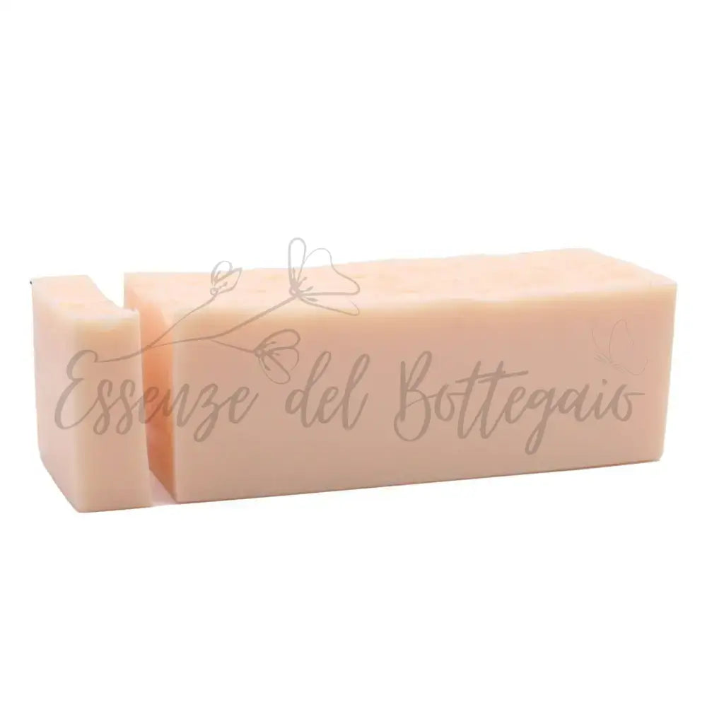 Panetto di sapone pesca e orchidea 1,3 kg - Wild & Natural Hand-Crafted Soap 1.3kg and Slices