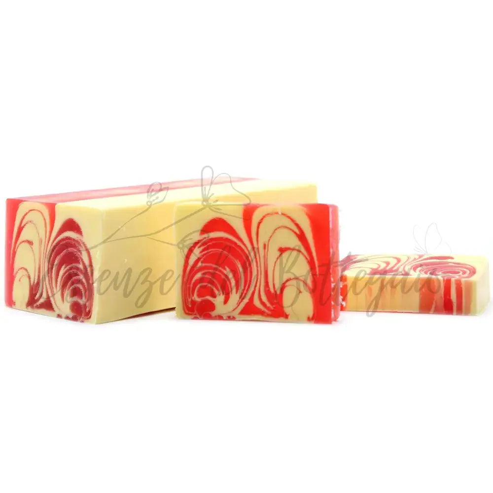 Sapone artigianale in panetto 1,2 kg - Fragola - Handmade Soap Loaves 1.2Kg
