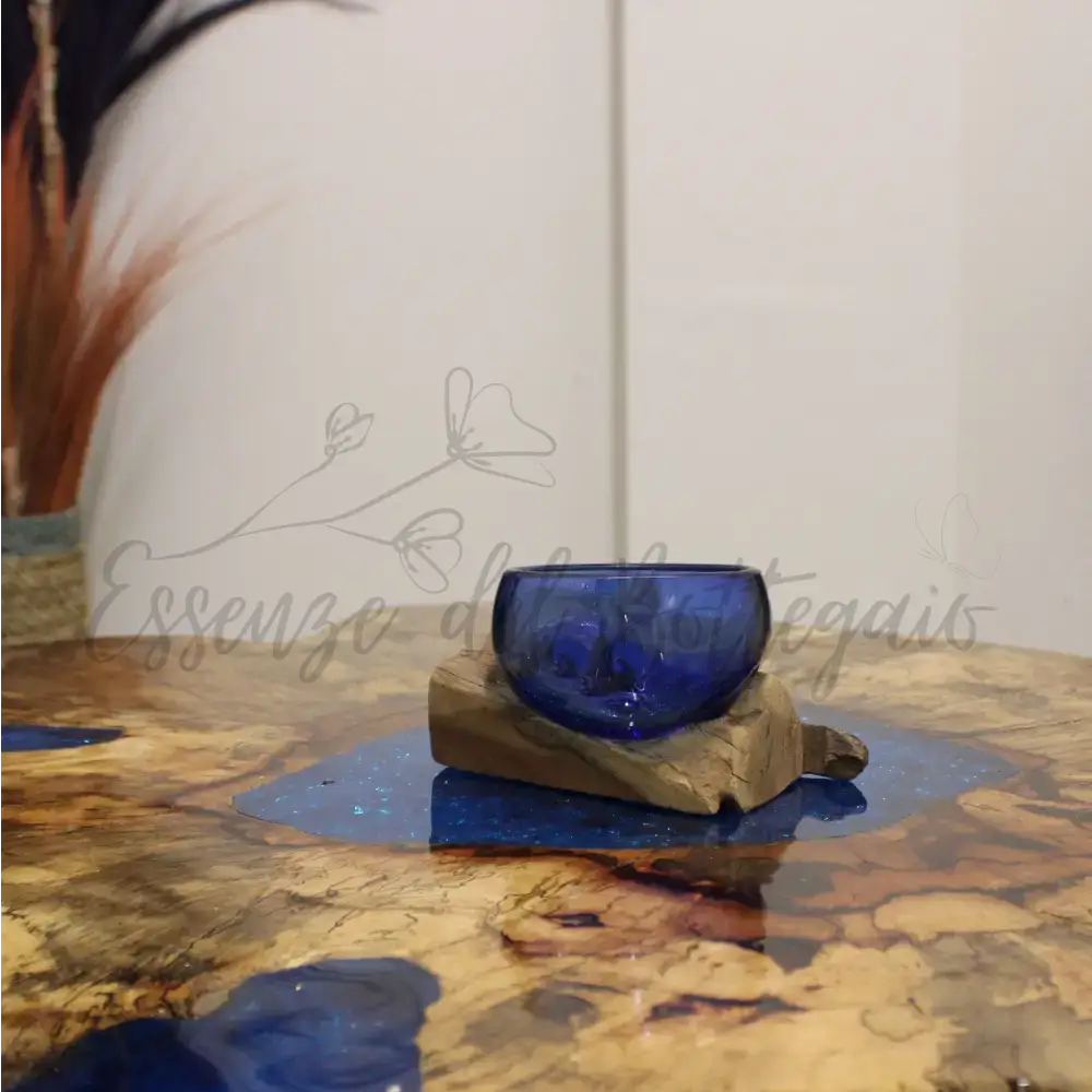 Vetro Soffiato su Legno -Ciotola Blu - Molten Glass on Wood